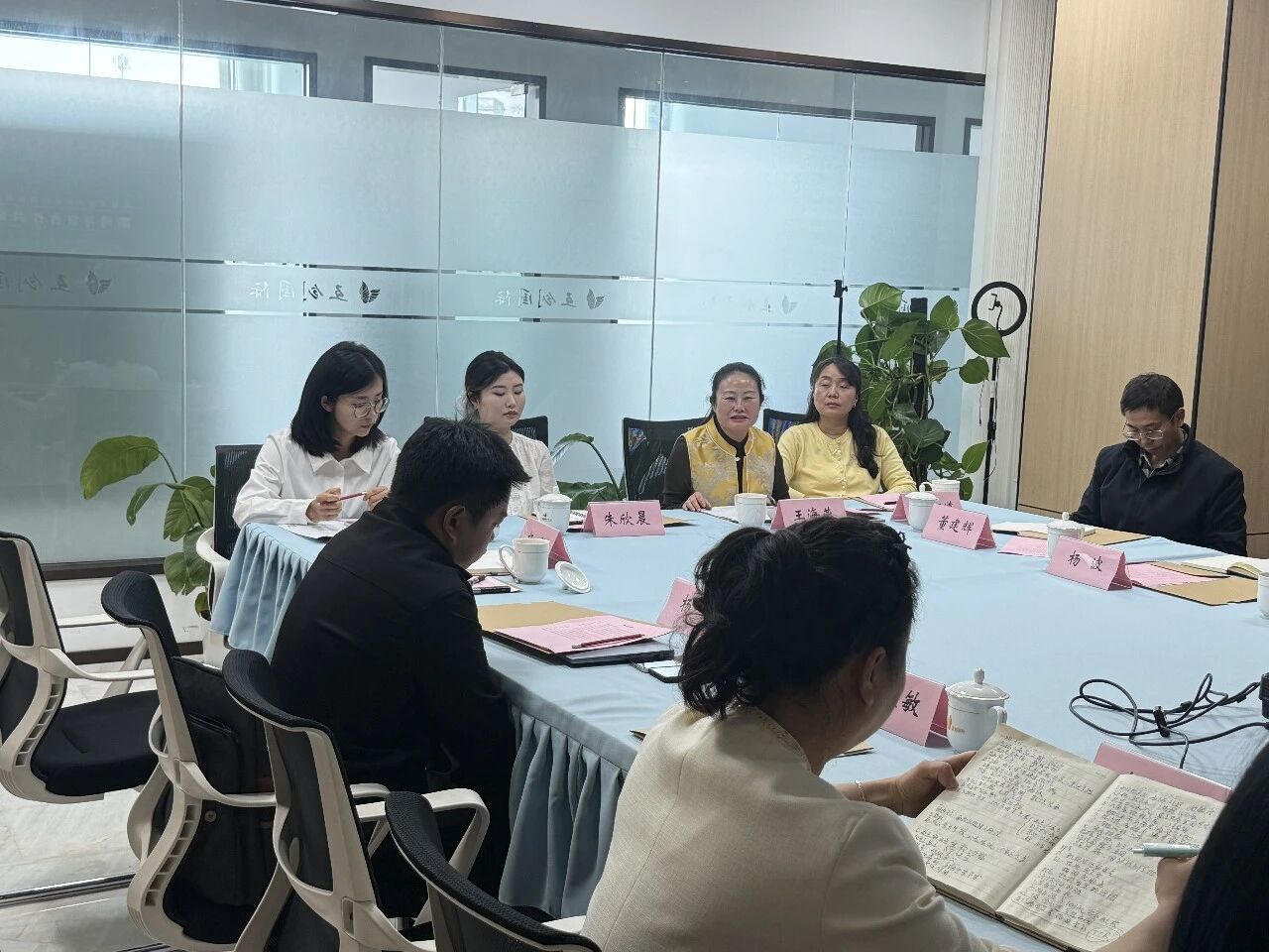 海泰财务｜王海燕董事长献策官渡跨境电商，助力外贸新业态新发展