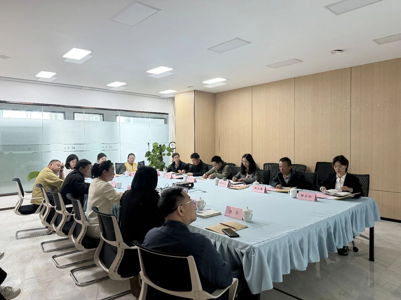 海泰财务｜王海燕董事长献策官渡跨境电商，助力外贸新业态新发展